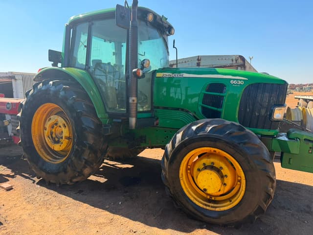 John Deere JD6630 Tractor 4x4