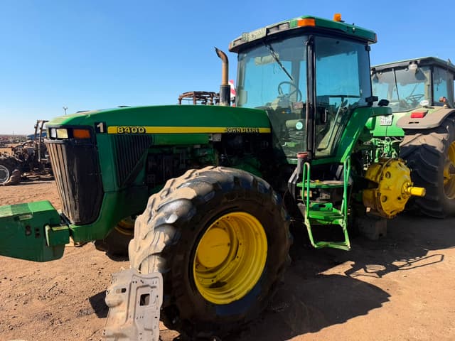 John Deere JD8400