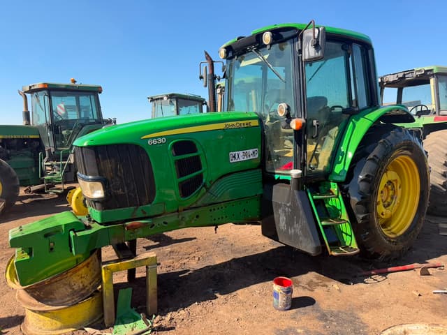 John Deere JD6630