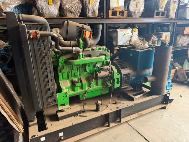 John Deere 175 kW Generator