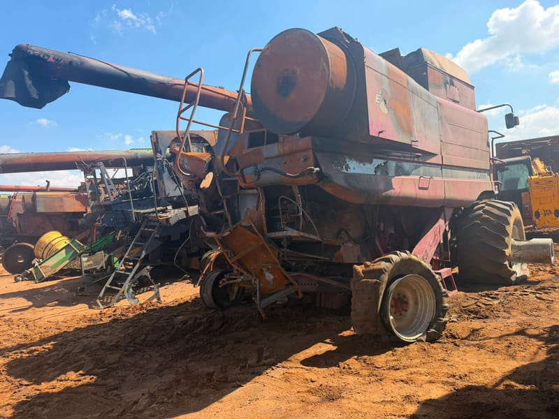 Case 2388 Stripping For Parts — photo 2